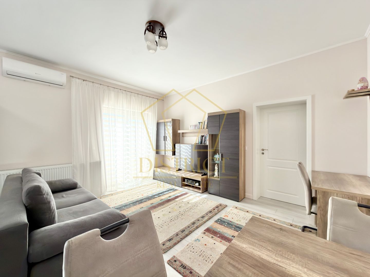 Apartament cu 2 camere complet mobilat si utilat in Braytim langa Musicescu. - Poză 2