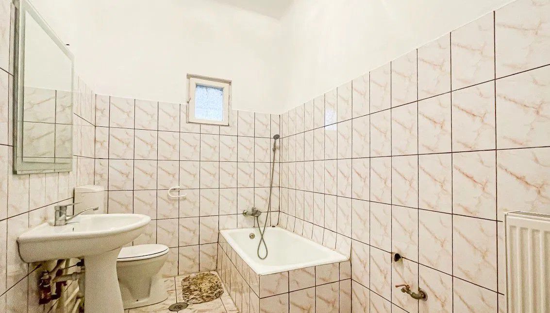 Inchiriere casa cu curte - zona Iancului - Vatra Luminoasa - Poză 6