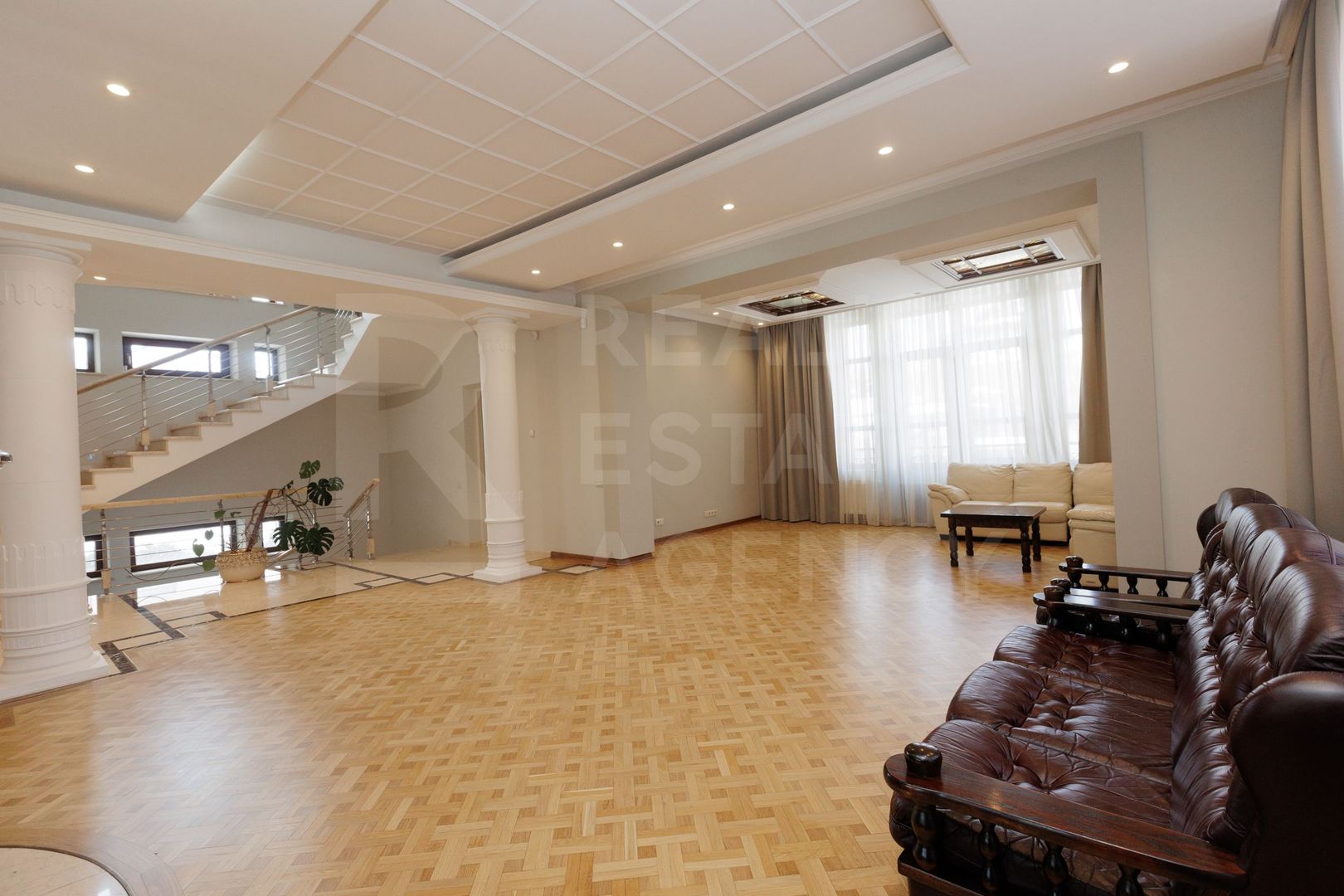 Chirie, casă, 3 nivele, strada Frumoasa, Centru - Poză 36