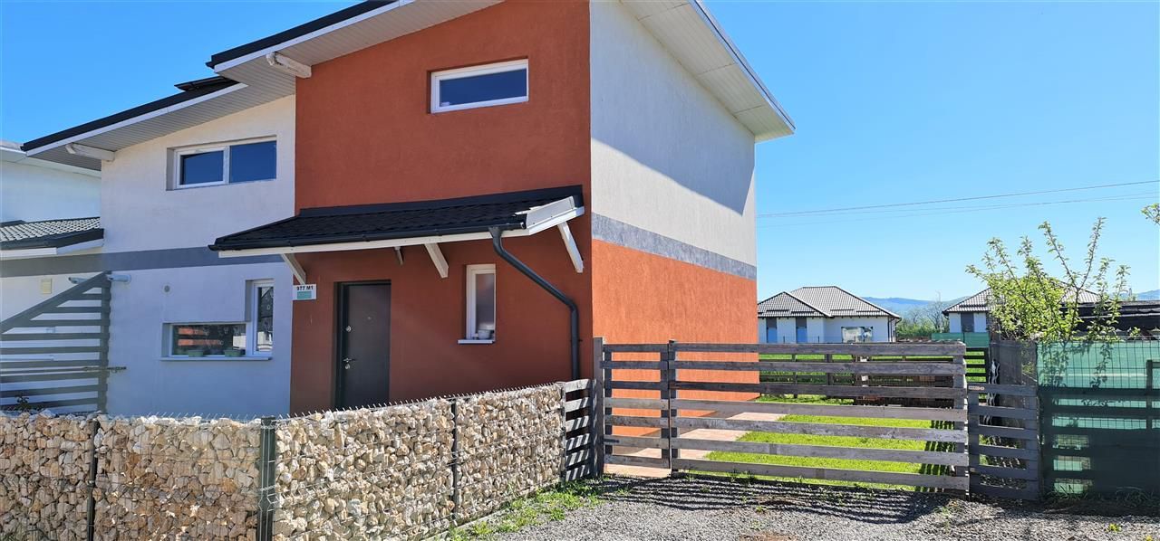 Casa 3 camere complex rezidential intrare Tarlungeni Brasov - Poză 20