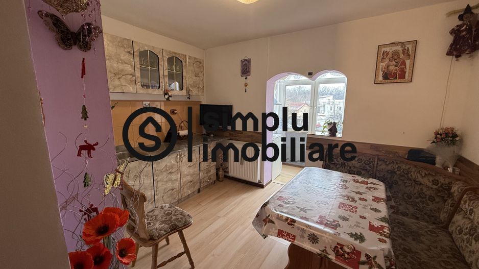 3 decomandate, et 2/4, 1 Mai - 140 000 Euro - Poză 4