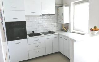 Apartament cu 3 camere de vânzare,  Central Apahida. - Poză 2