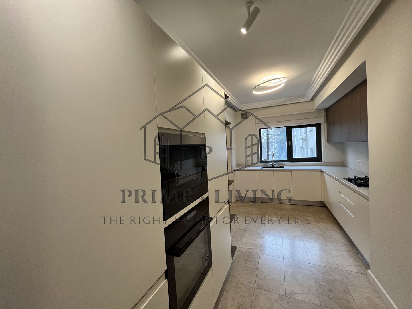 APARTAMENT  CU 4CAMERE LA INCHIRIERE IN COMPLEX DIN DOROBANTI CAPITALE - Poză 3