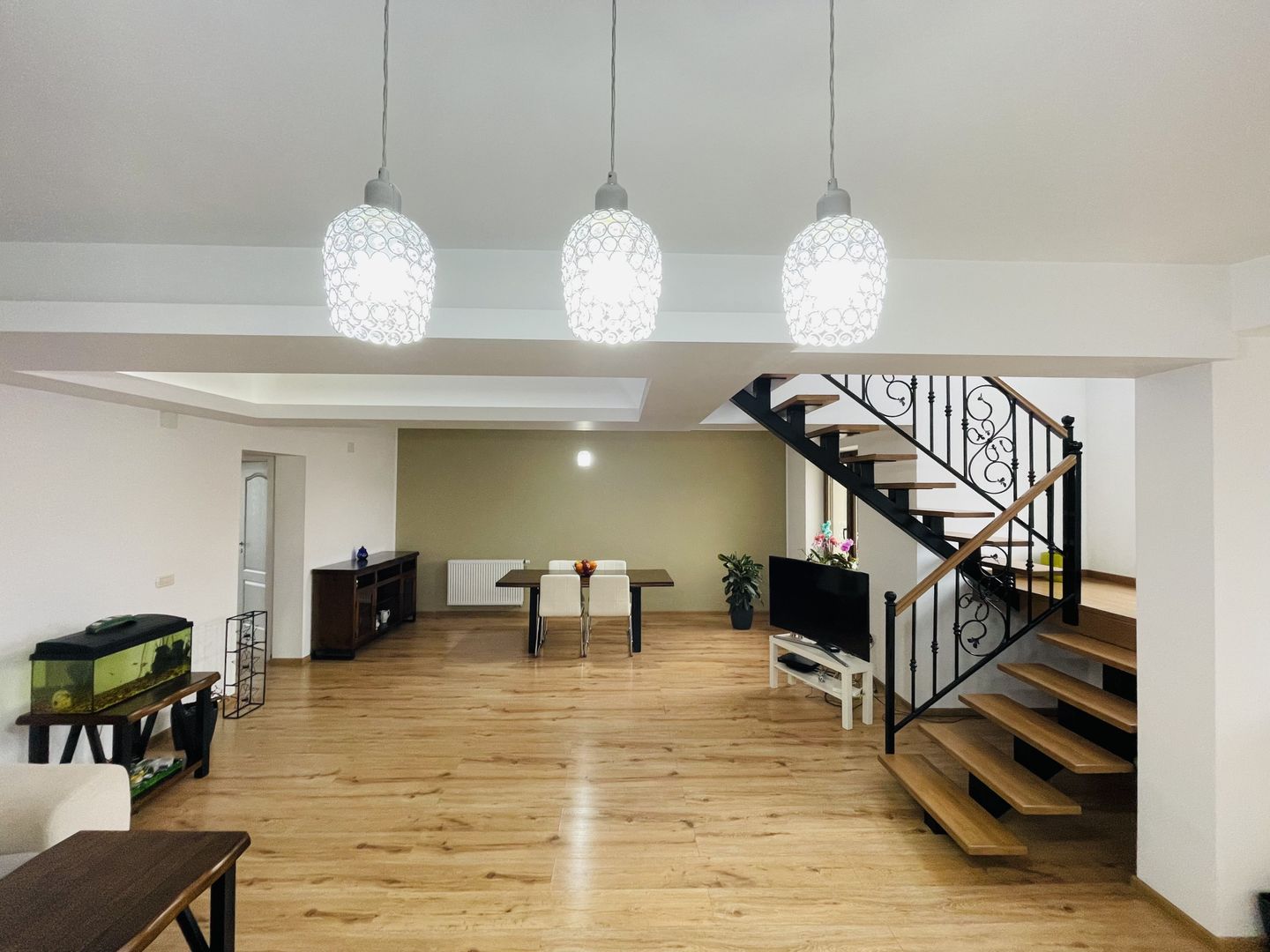 Dumbravita - Casa 5 camere, 179 mp | Mobilat & Utiliat | Garaj - Poză 18