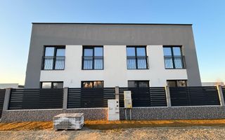 Casa nouă cu 4 camere și curte generoasă – Șelimbăr Triajului - Poză 29