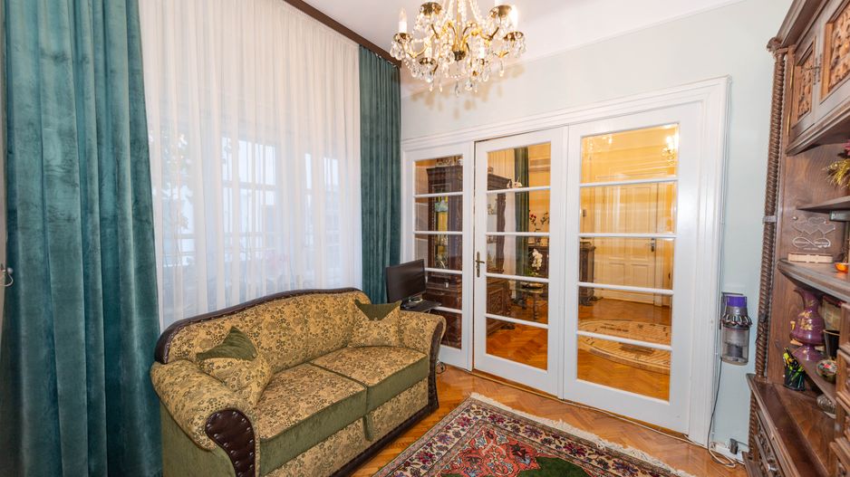 Casa de vanzare, 138 mpu, 244 teren, curte, garaj, Cartierul Domenii - Poză 3