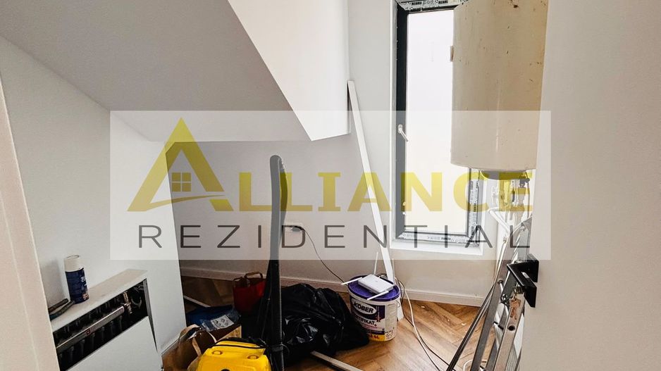 VILA premium cu piscina incalzita | 5 camere | Teren 280 m - Poză 15