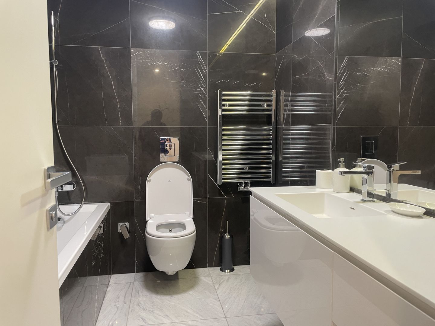 APARTAMENT LUX | PARCARE | ONE CHARLES DE GAULLE - Poză 9
