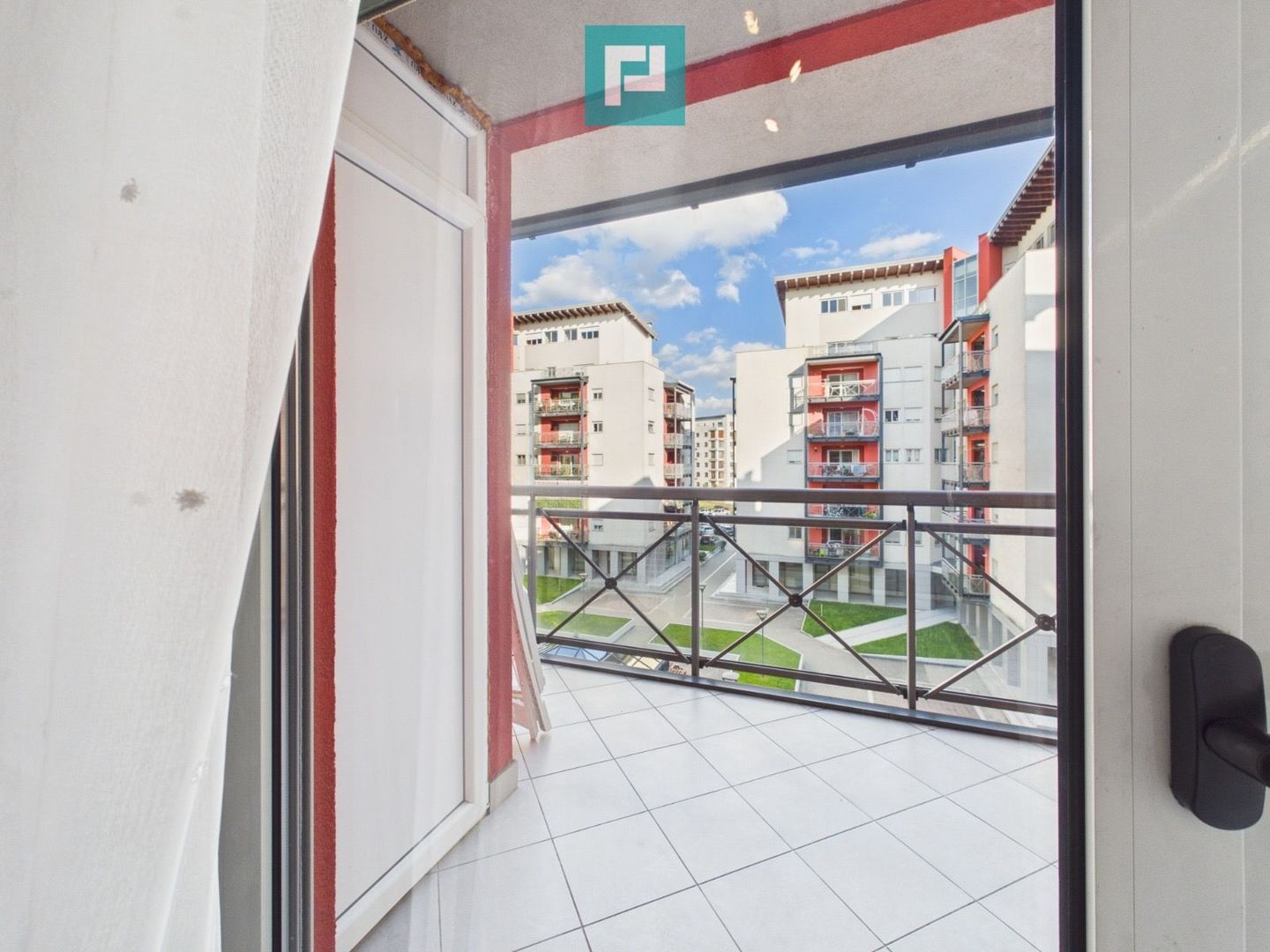 Apartament The Ring - Poză 2