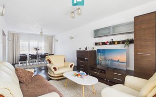 Casă individuală 8 camere - Dudeștii Noi - Poză 4