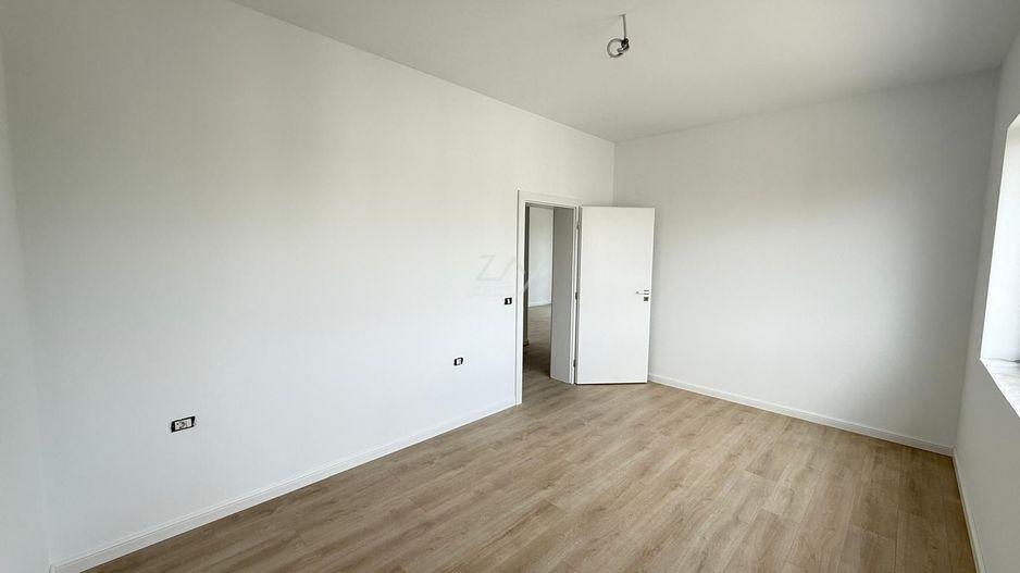 Bloc finalizat. Lift. Loc de parcare. - Poză 7