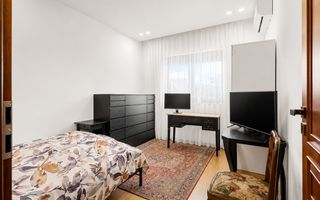 Vilă individuală cu piscină proprie | 3 locuri de parcare | - Poză 15