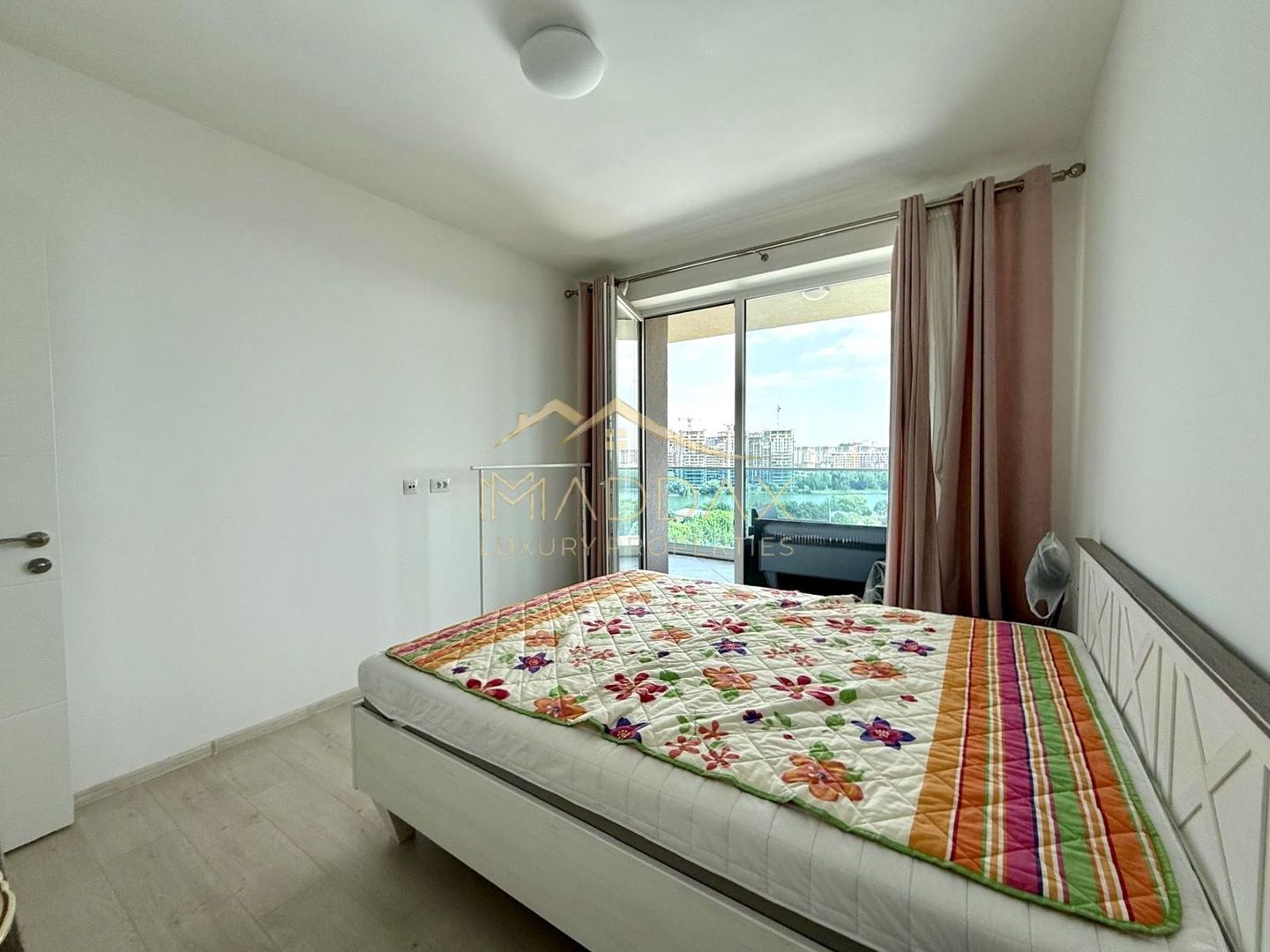 Apartament cu 2 camere *60mp utili* + terasa // Floreasca Lake View - Poză 11