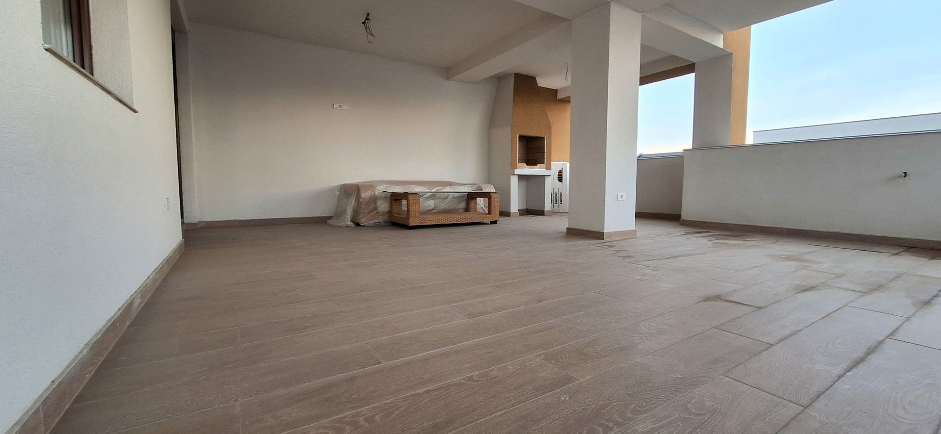 Penthouse cu  terasa 43mp -  Dumbravita - Poză 1