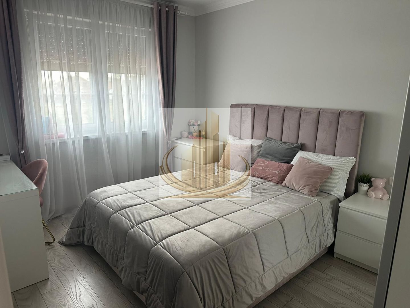 Casa in stil mediteranean, ultrafinisată 5 camere, 3 bai + curte. - Poză 32