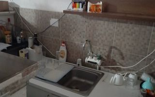 Vand casa cu grajd si teren in Satu Mare Com Craidorolot Jud Satu Mare 2 - Poză 2