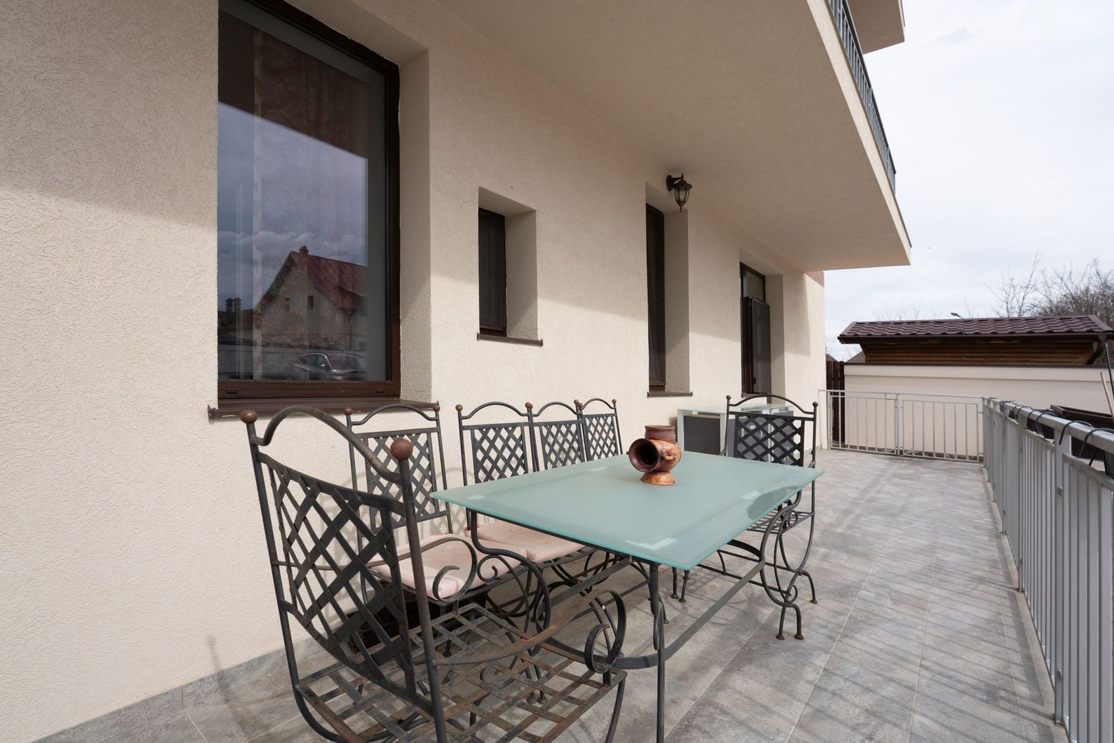 Apartament 3 camere spatios cu o terasa de 25 mp - Poză 20