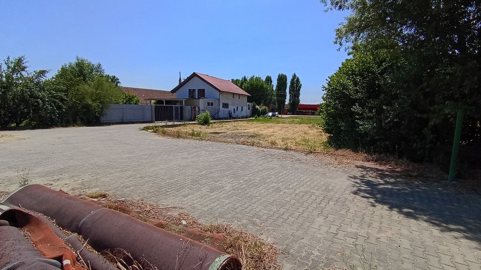 Sanandrei Teren Intravilan In Centru Comunei Pretabil Investie Spatiu Comercial - Poză 3