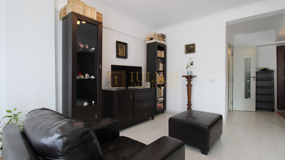 Piatra Craiului, 2 camere, centrala proprie - Poză 3