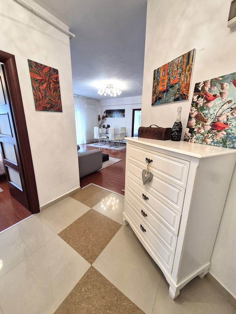 Apartament 3 camere, zona Bazilescu-Jiului. - Poză 8