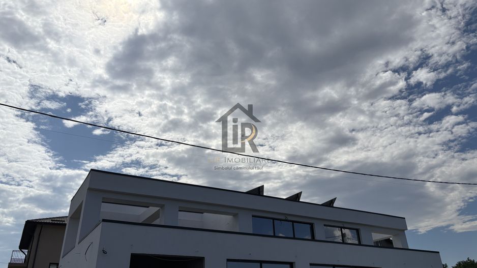 VILĂ superba – STIL MEDITERANEAN CU PRIVELIȘTE LA LAC - Poză 9