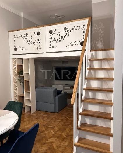 Apartament cochet, clădire interbelica, ultracentral, investitie. - Poză 6