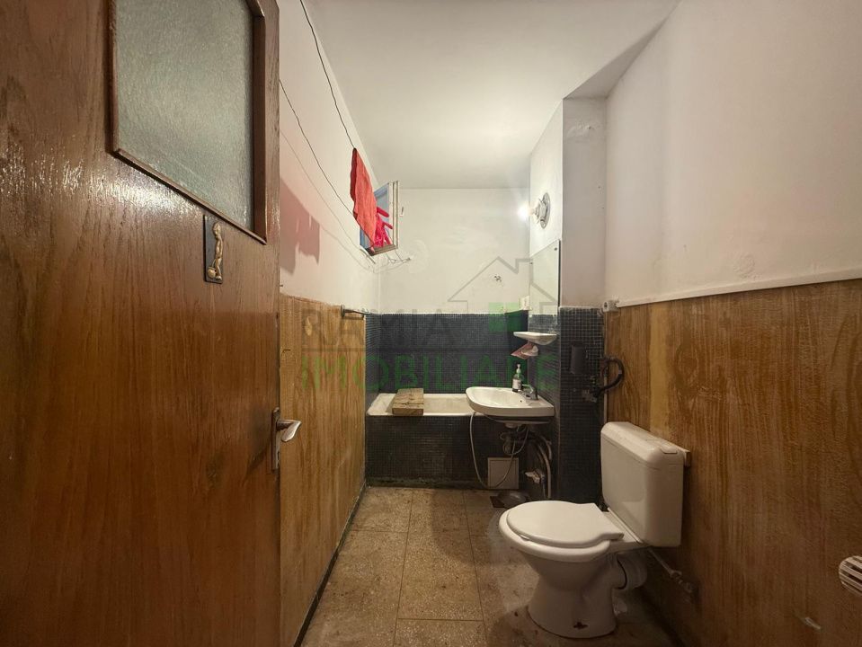 Apartament 2 camere, 51 mp, etaj 7/8 –Gării, luminos, potențial mare de renovare - Poză 8
