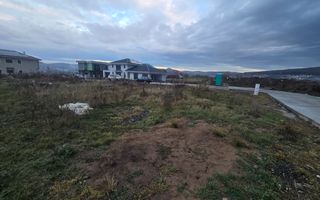 Teren 908mp.zona Penny Corunca CU duplex,toate utilitatile - Poză 3