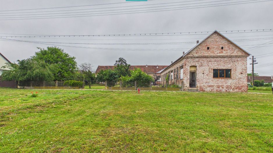 Casă în Neudorf, comuna Zăbrani, judeţ - Poză 2