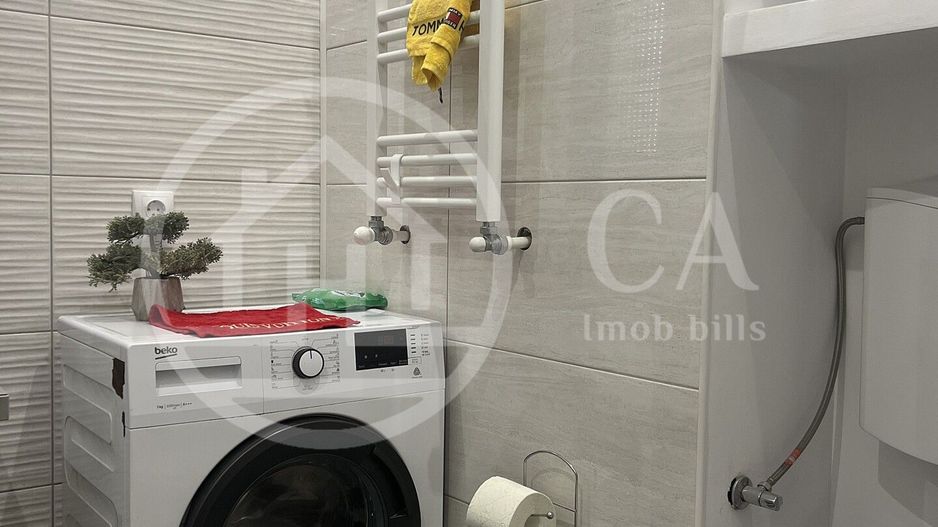 Apartament cu 4 camere de vanzare Ultracentral Oradea - Poză 6