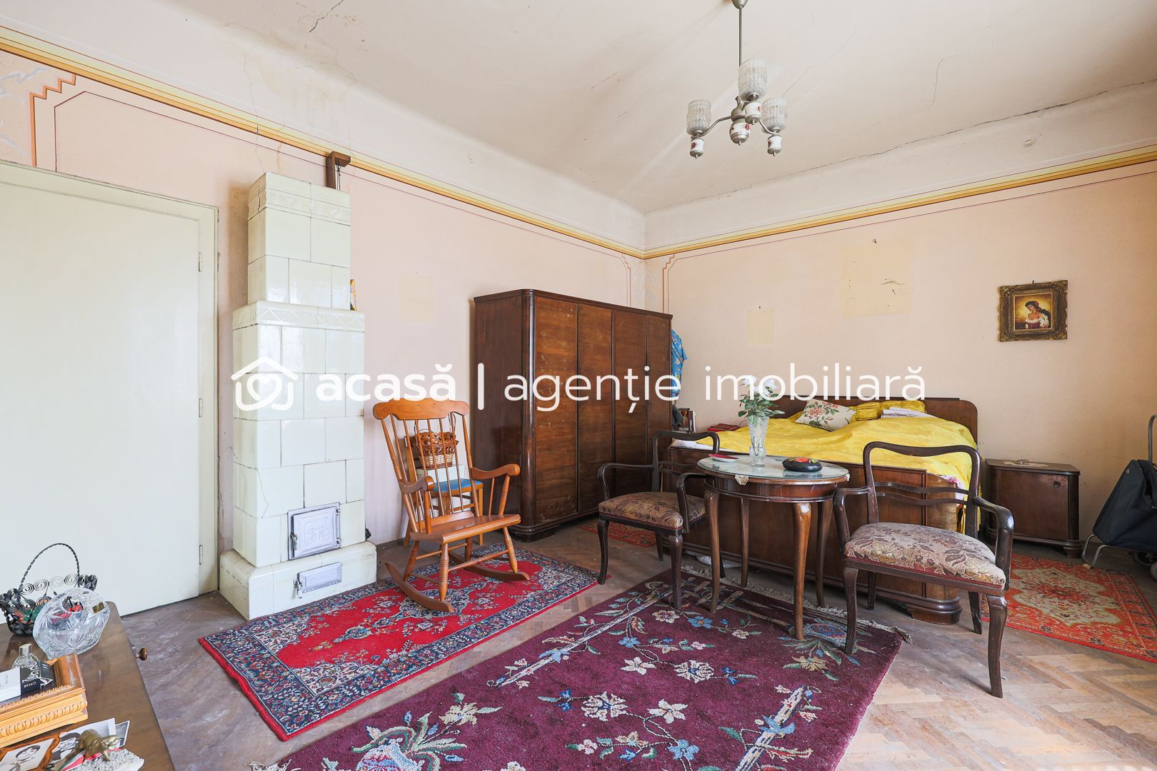 Proprietate REZERVATĂ! Casă din centru în Arad. - Poză 4