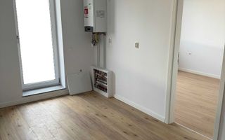 Apartament de vanzare, 3 camere, boxa inclusa, parcare. - Poză 3