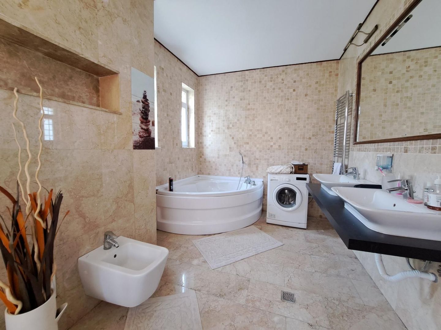 Vilă Lux în Centru Capitalei – Ideală pentru Rezidențial sau Buisness - Poză 28