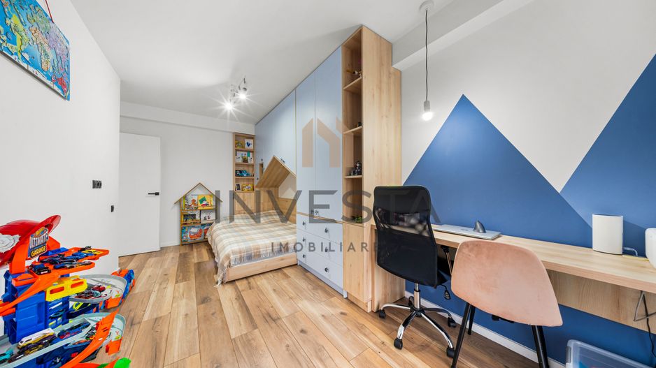 Duplex ultrafinisat | 4 camere | Gradina proprie | Vedere superba | - Poză 16