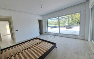 Casa cu piscina interioara si proveliste catre CETATE - Poză 15