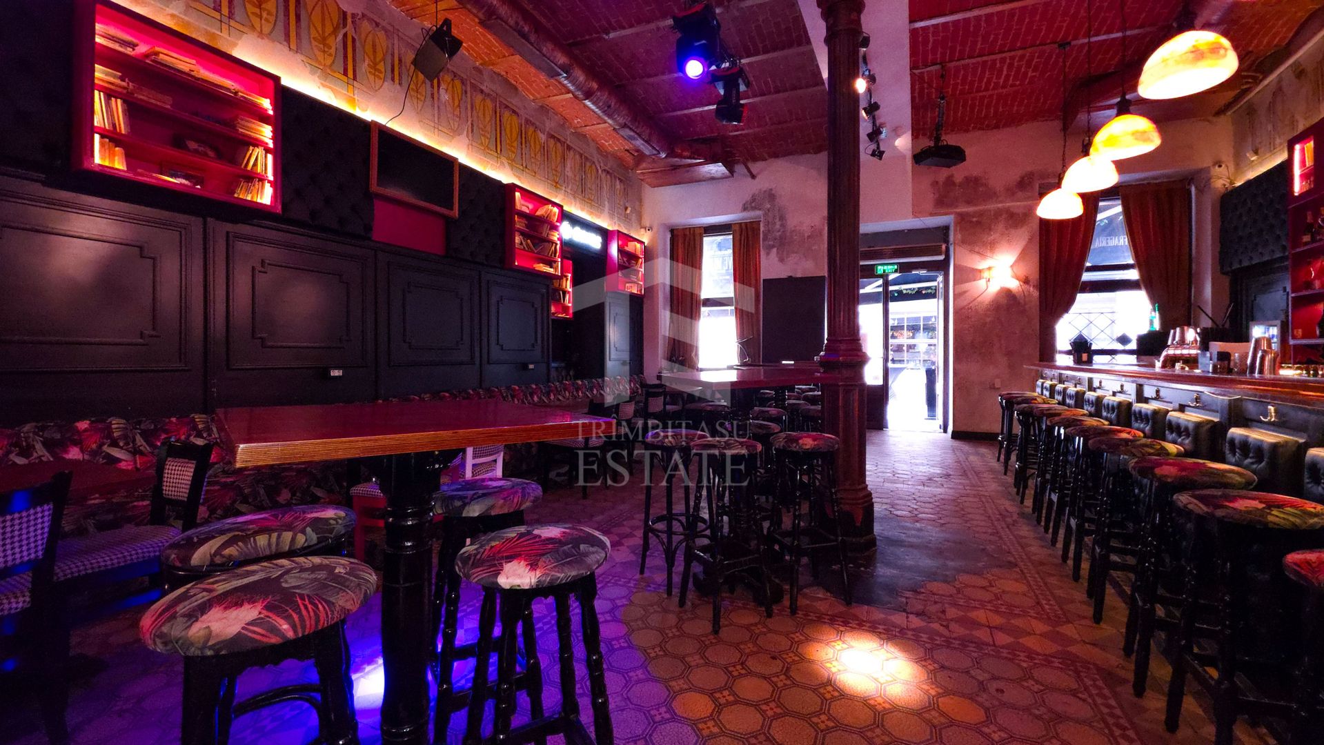 Business de vânzare – Club / Pub premium în Centrul Vechi, Str. Covaci - Poză 2