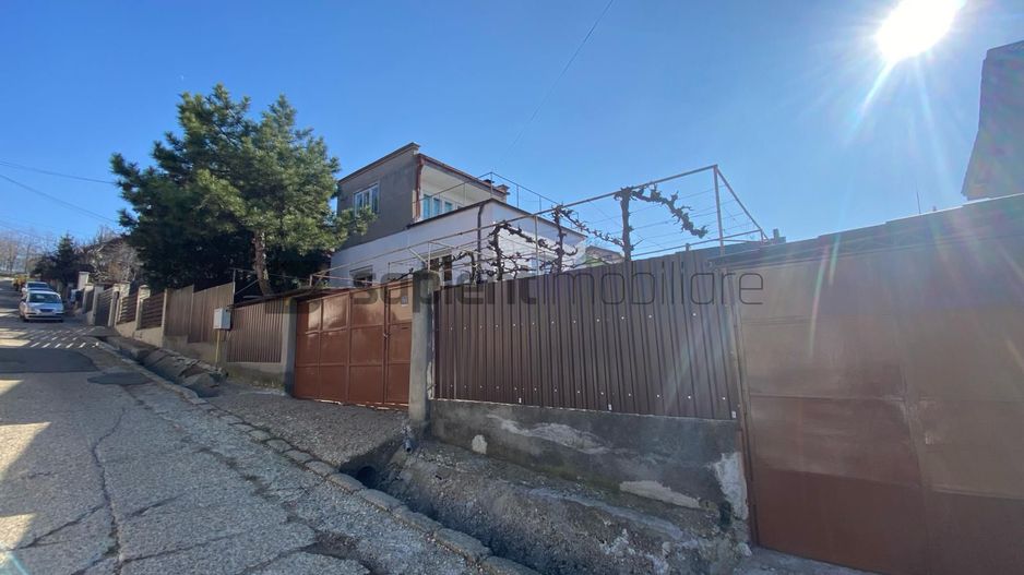 Casa zona Garii Centrale - Poză 2