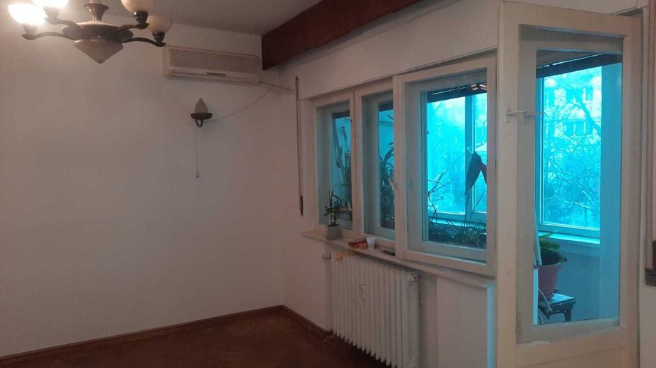 APARTAMENT VILA  GARAJ ZONA PAJURA - Poză 1