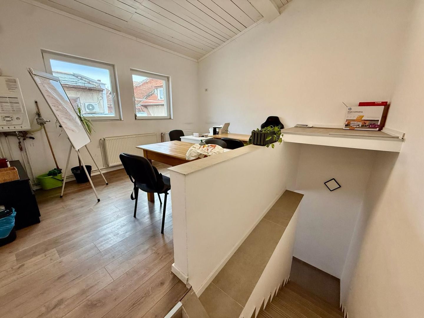 Birou de Inchiriat | 40mp | Parter + Etaj | Zona Brancoveanu | - Poză 2