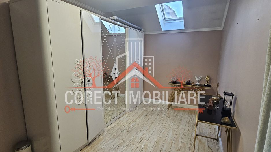 Casă premium D+P+E cu anexe si teren generos - Poză 8