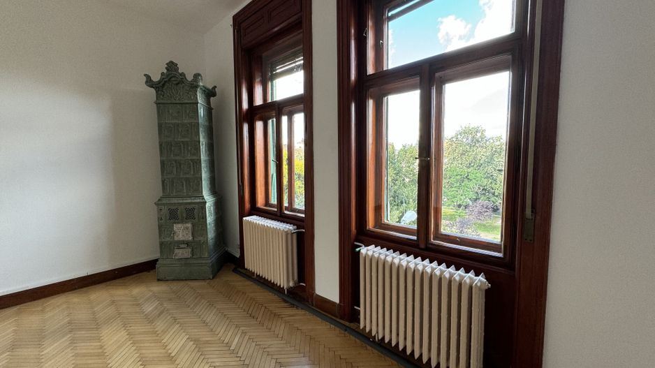 Apartament in clădire istorică P-ta Plevnei cu vedere parc - Poză 16