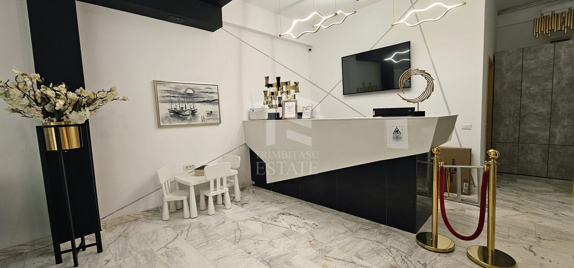 Apartament cu 2 camere Mamaia Nord, primul rand la mare, termen lung - Poză 12