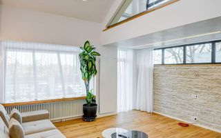 Casa in sistem smart home pe malul lacului Buftea de inchiriat - Poză 8