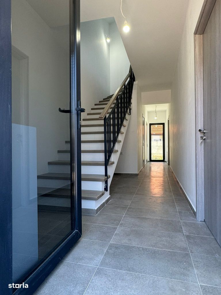 Duplex de vanzare 4, 5 camere | 4 bai | finisaje premium - Corbeanca - Poză 2