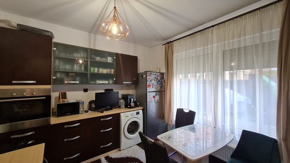 Casa ideală pentru investiție-spațiu comercial/birourii - Poză 5