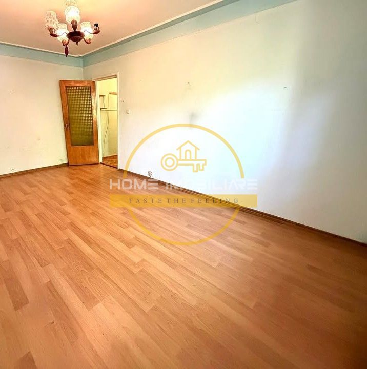 Etaj 2-Apartament-2Camere Decomandat 56mp-Nicolina PIZZA NICO! - Poză 2