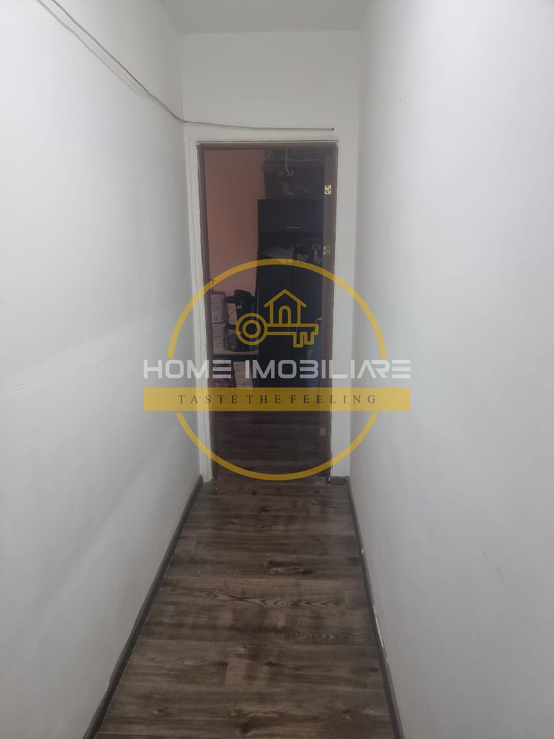 Apartament cu 2 camere - decomandat/ parter/ 42mp/ zona Alexandru Cel Bun - Poză 2