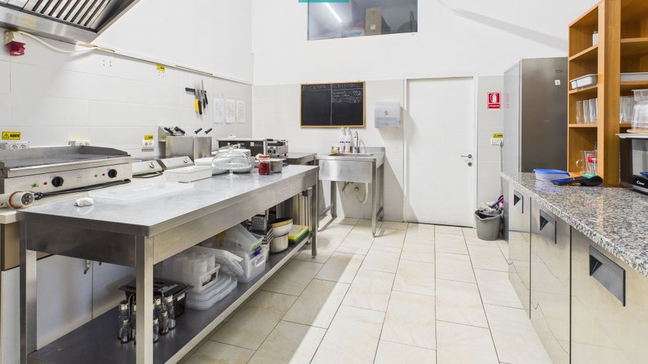 AFACERE PROFITABILĂ COFETĂRIE - FAST FOOD - Poză 17