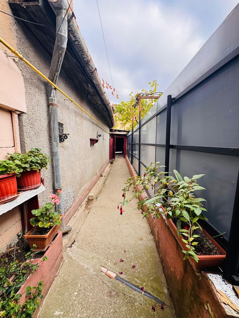 Casa singur in curte zona Dealuri Oradea - Poză 13