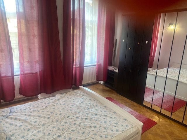 Apartament decomandat zona SINAIA - Poză 12